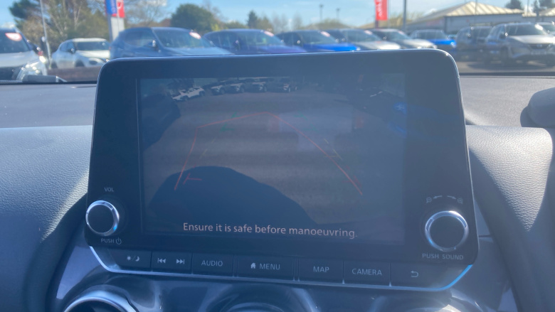 Nissan Juke 1.0 DiG-T 114 N-Connecta 5dr Petrol Hatchback